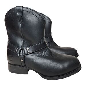 Frye Womens 9.5 Wide Black Leather Harness Boots Steel Toe Oil Resistant Work